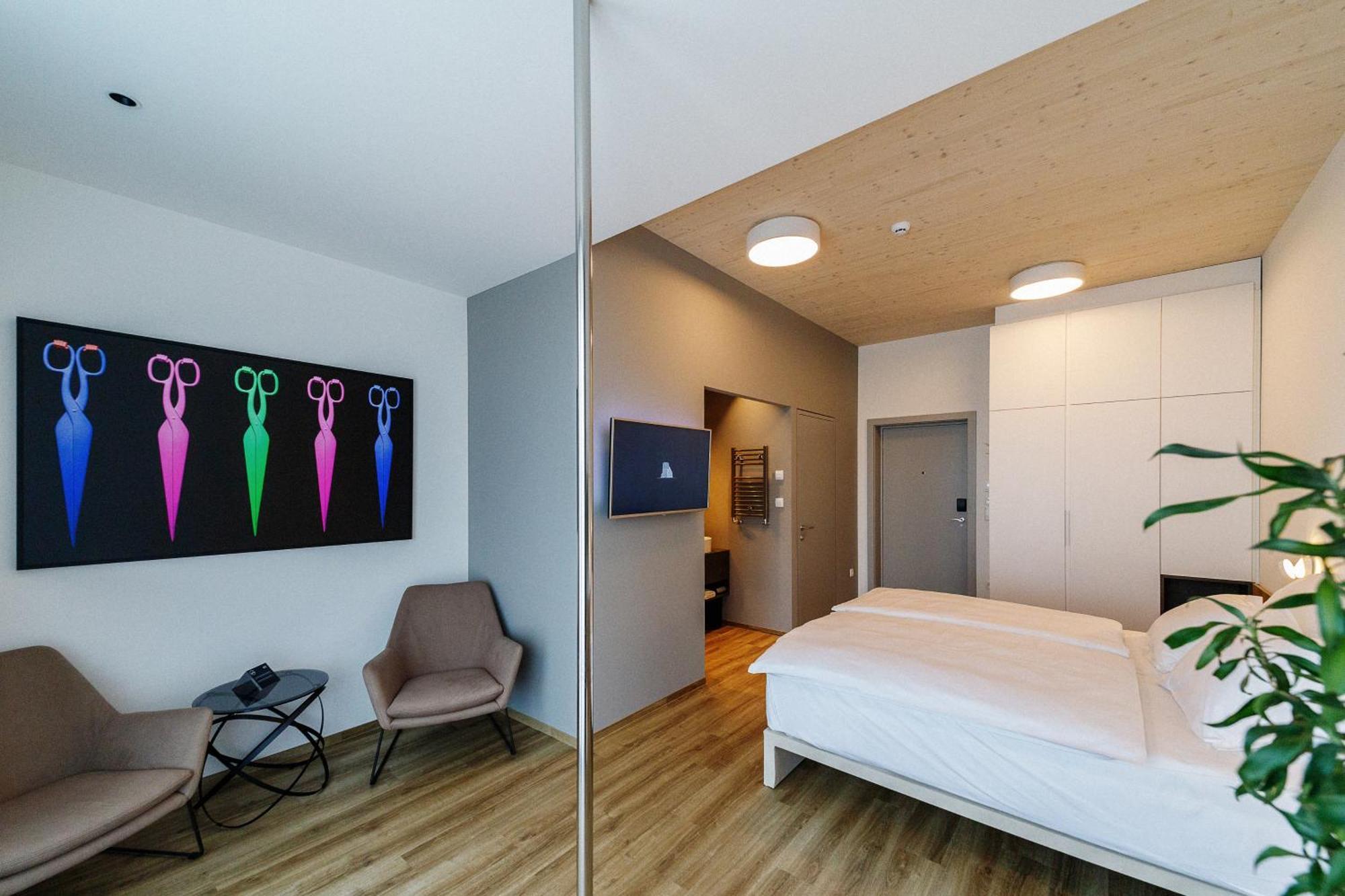 Wud Hotel Lubiana Esterno foto