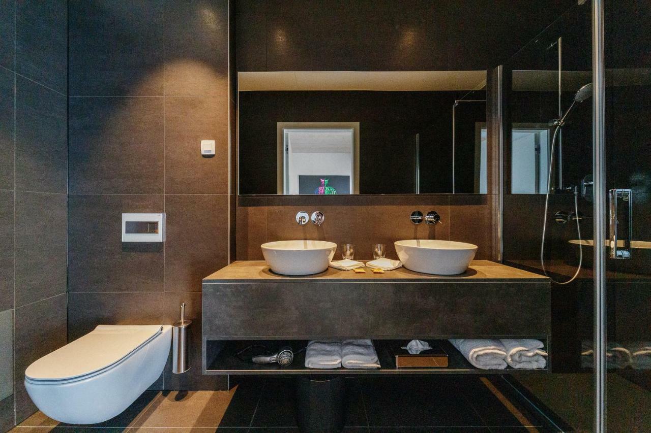 Wud Hotel Lubiana Esterno foto